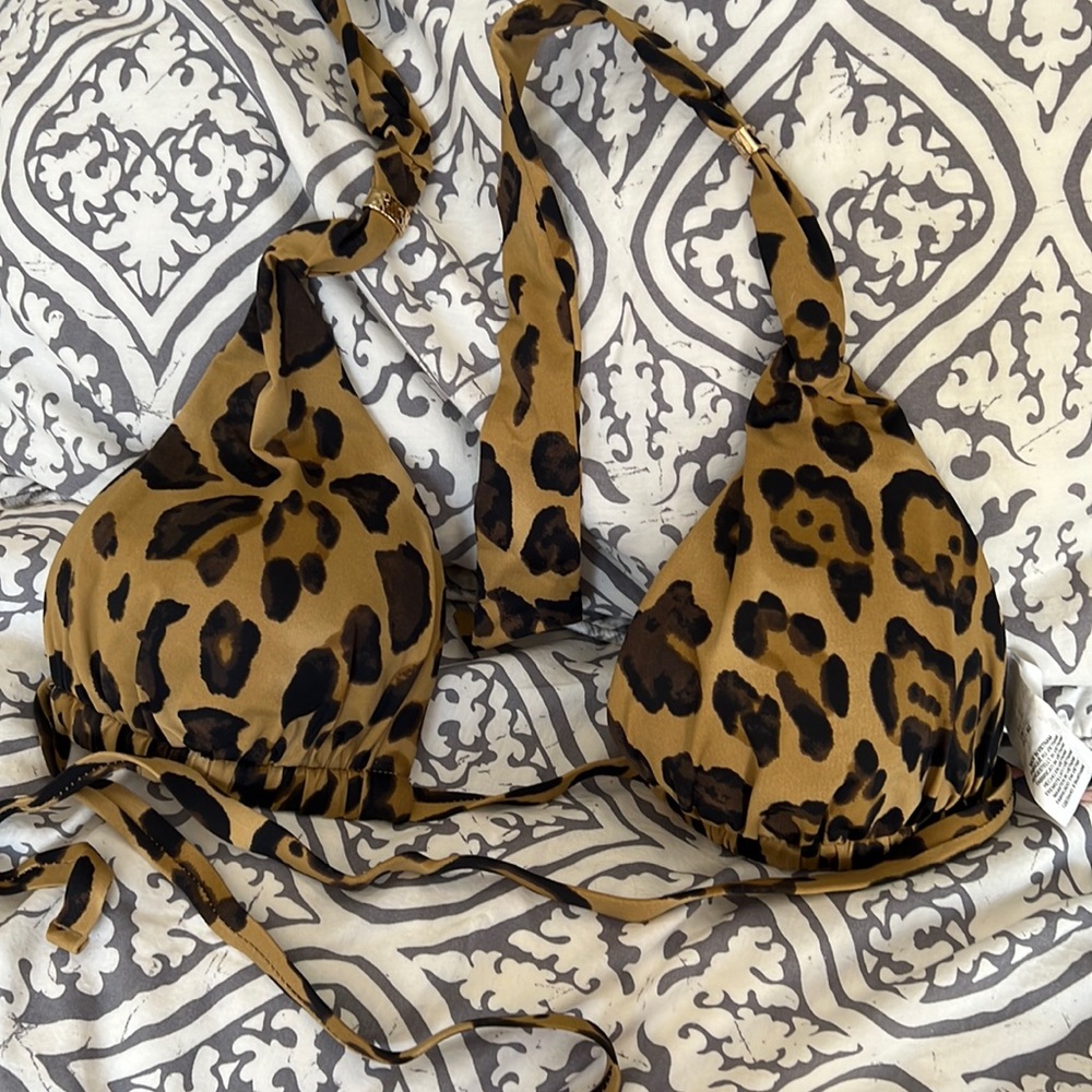 LAUREN Ralph Lauren bathing suit top size US 8, UK 12, EU 40.